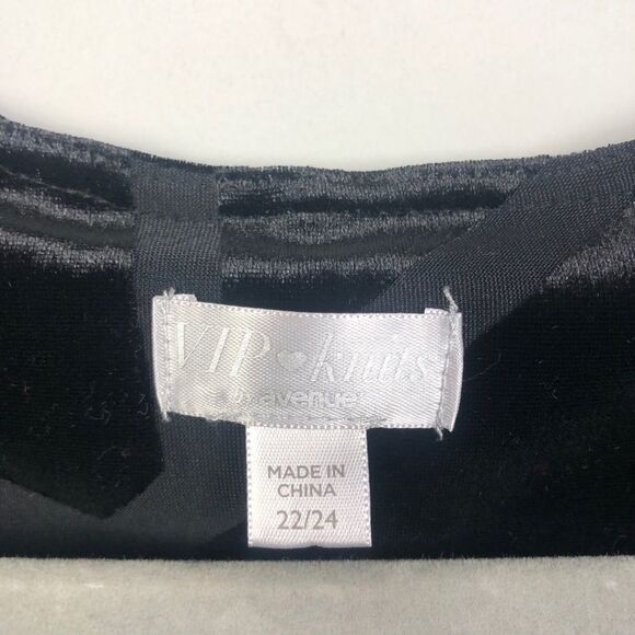 VIP KNITS BY AVENUE | Velvet Short Sleeve Dress Black Women’s Plus Size 22/24 - Picture 5 of 10